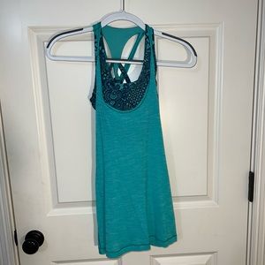 Lululemon Green Braided Tank Top with Built-in Bra Size 4